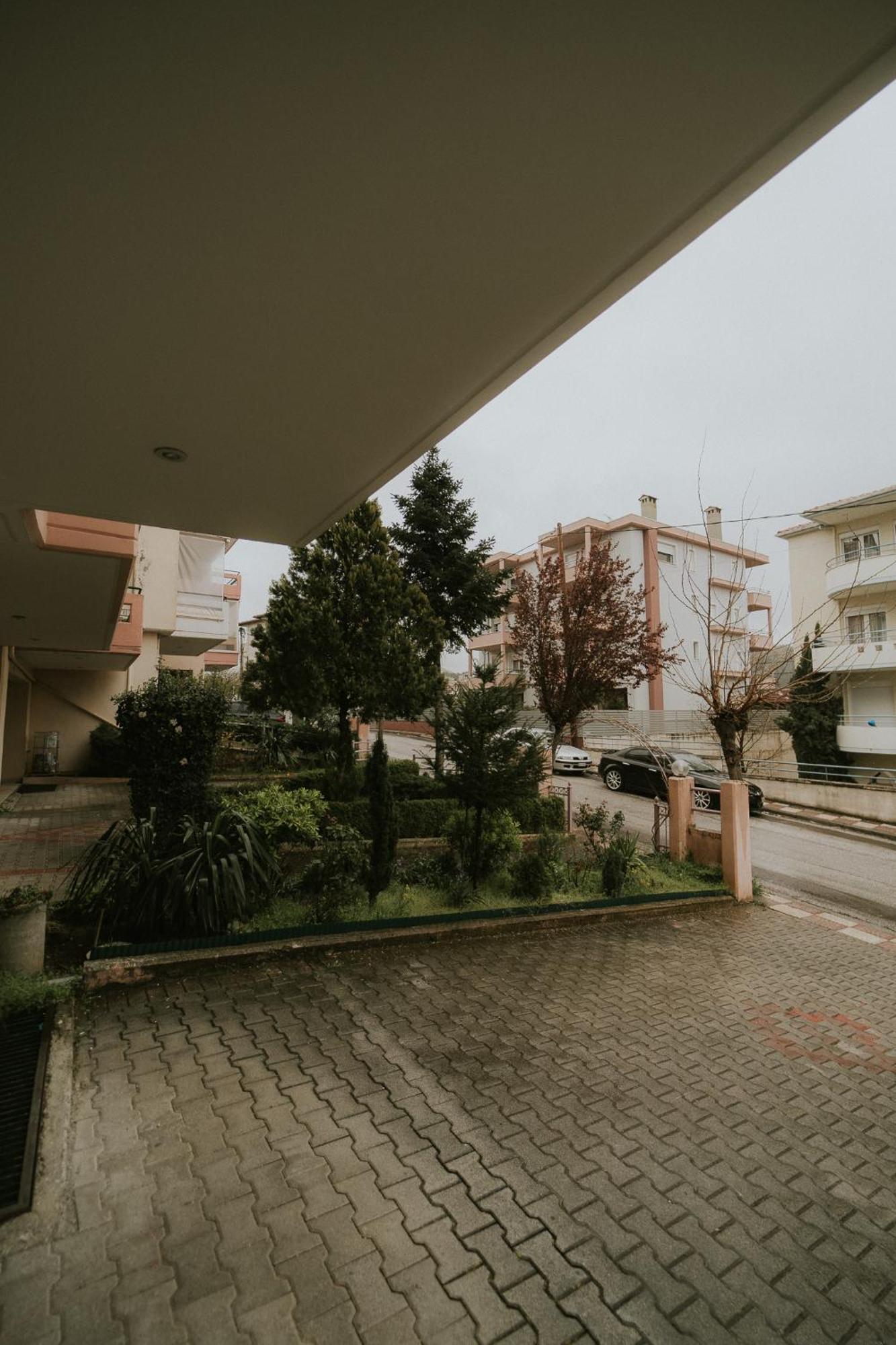 Panorama Apartment Kozani Exterior photo